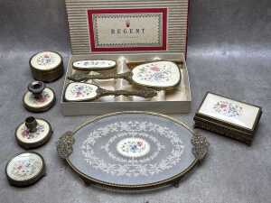 Dressing table items with silk embroidery - 2