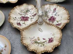 Antique porcelain blush ware including duos, dressing table items, tri-loped dish, etc. - 3