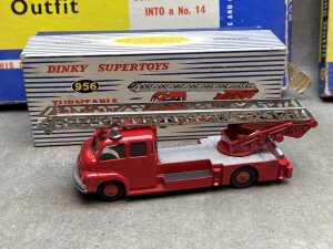 Meccano Ltd. toys including Dinky and Bayko - 3