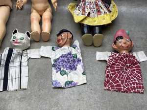 Three dolls and three Noddy hand puppets - 2