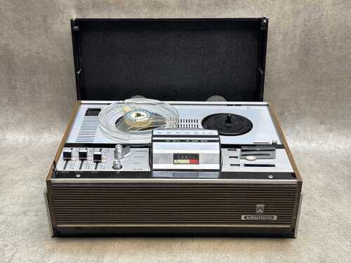 Grundig TK126 reel to reel tape recorder