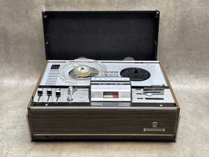 Grundig TK126 reel to reel tape recorder