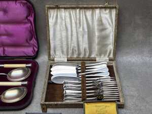 Silver and gold-plated tableware, including antique cutlery - 4