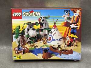 LEGO Western Boulder Cliff Canyon set C1997