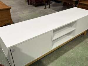 Modern white entertainment unit - 2