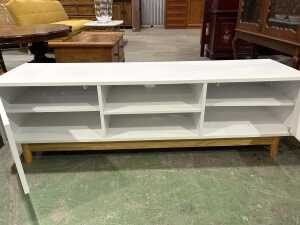 Modern white entertainment unit - 3
