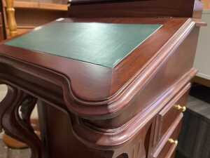 Davenport desk with green leather insert - 6