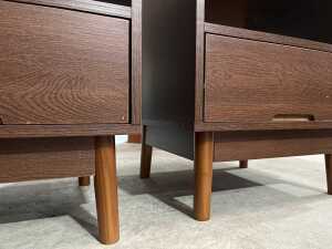 Pair of modern bedside tables - 4