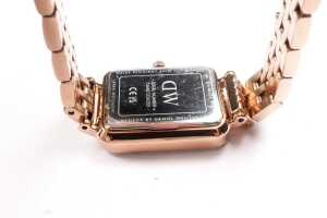 A Daniel Wellington Quadro ladies watch - 3