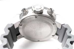 An Invicta Ocean voyage Chronograph watch - 3
