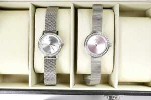 Five fashion watches and display case - 2