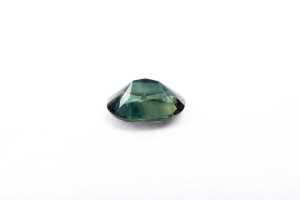 An oval Australian parti sapphire - 3