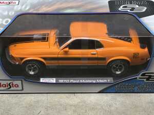 Four Maisto special edition 1:18 scale die-cast - 2