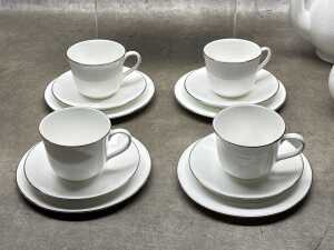Assorted porcelain including Royal Doulton - 3