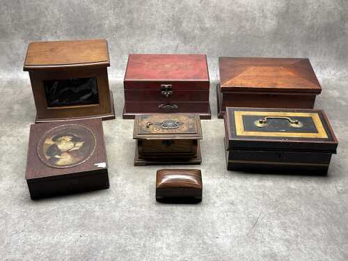 Seven assorted boxes,