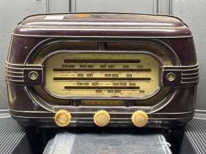 Three audio electronics, including Philips - 2