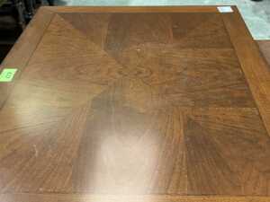Nest of two mahogany side tables - 4
