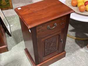 Carved bedside cupboard - 2