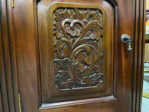 Carved bedside cupboard - 5