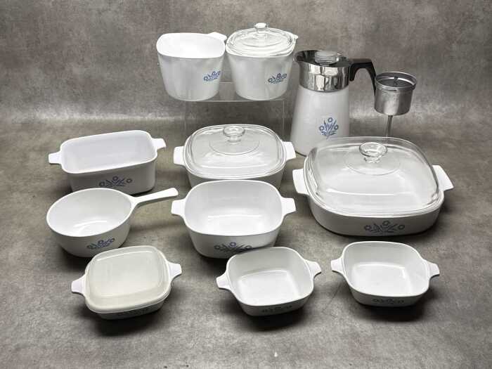 Corningware 'Cornflower' cookware items