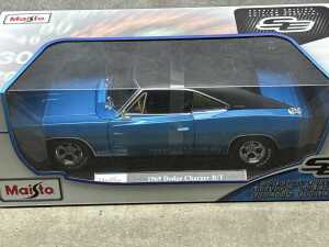 Four Maisto special edition 1:18 scale die-cast - 3