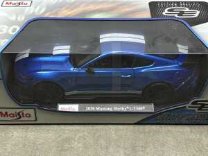 Four Maisto special edition 1:18 scale die-cast - 5