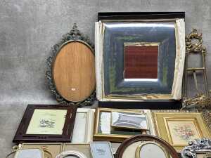 Picture frames and two cast metal miniature easels - 2