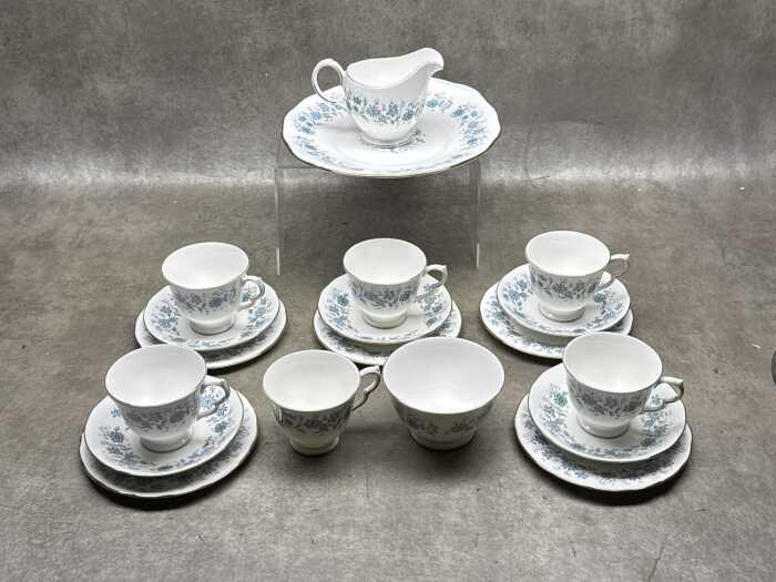 Colclough porcelain tea setting for six