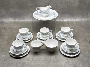 Colclough porcelain tea setting for six