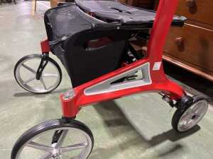 Hero four-wheel rollator walker - 3
