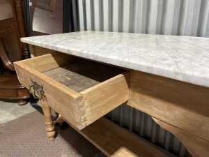 Victorian side table with marble top - 3