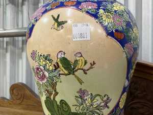 Chinese ceramic glazed ginger jar with swallow and floral decoration - 2