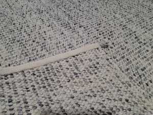 Machine-made wool and cotton floor rug - 3