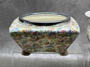 Antique English porcelain including 3x Meakin 'Jacobean' graduated jugs - 3