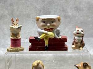 Children's book character ceramic figures, including Wade 'Wind in the Willows' Toad - 2