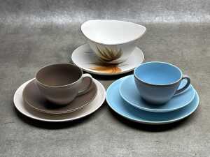 Mid-century ceramics including Poole Pottery - 2