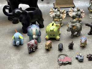 Collection of decorative elephant figures - 2
