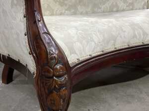 Victorian-style double-ended chaise - 5