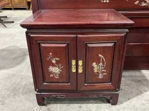 Chinese Rosewood pair of bedsides and matching bedhead - 3