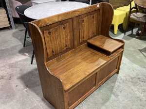 English oak settle - 2
