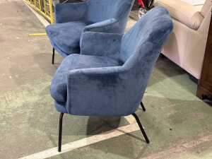 Pair of blue velvet accent chairs - 2