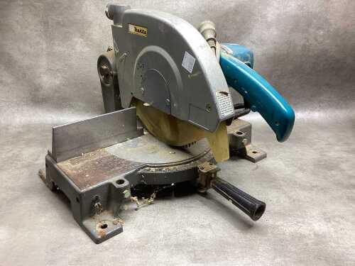 Makita 255mm mitre saw