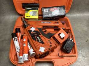 Paslode Impulse cordless nail gun and hard carry case - 2