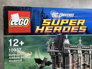 Lego DC Universe Super Heroes Batman Arkham Asylum Breakout - 2