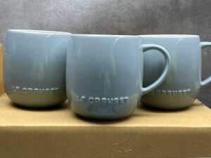 Group of Le Creuset dinnerware - 5