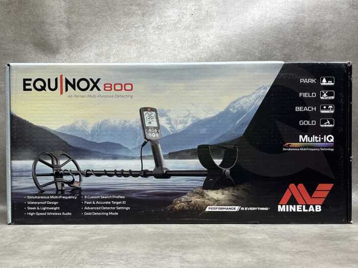 Minelab Equinox 800 metal detector