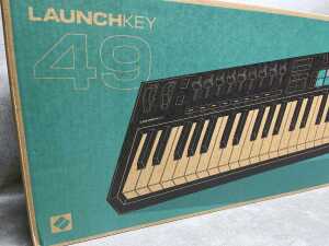 Novation LaunchKey 49 midi controller - 2