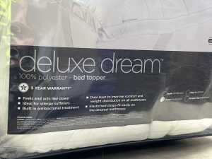 Sheridan Deluxe Dream bed topper (Q) RRP $372 - 2