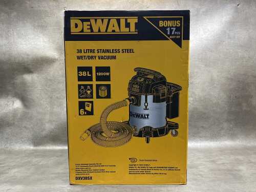 DeWalt 38L wet/dry vacuum