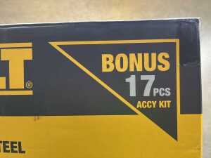 DeWalt 38L wet/dry vacuum - 4
